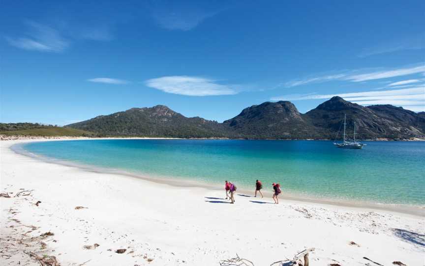 Wineglass Bay Sail Walk by Tasmanian Walking Company, Coles Bay, TAS