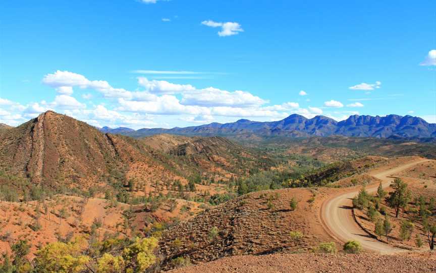 Sacred Earth Safaris Flinders Ranges and Outback 4WD Tours, Quorn, SA