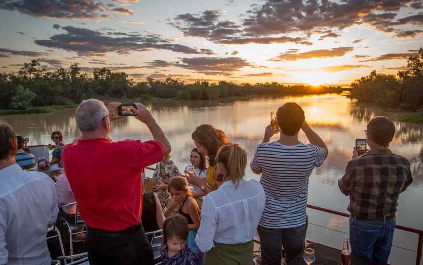 Outback Aussie Day Tours, Longreach, QLD