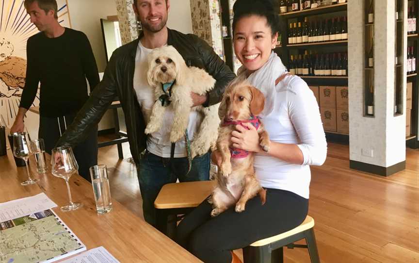 Pooches and Pinot Wine Tours, Healesville, VIC