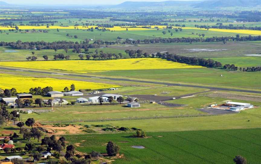 Fly Oz Scenic Flights, Cowra, NSW