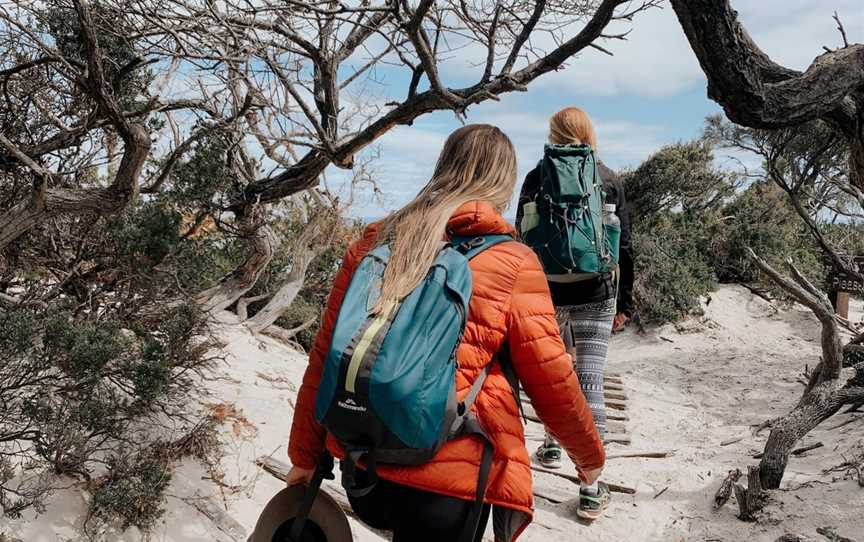 Freycinet Walking Tour, Coles Bay, TAS