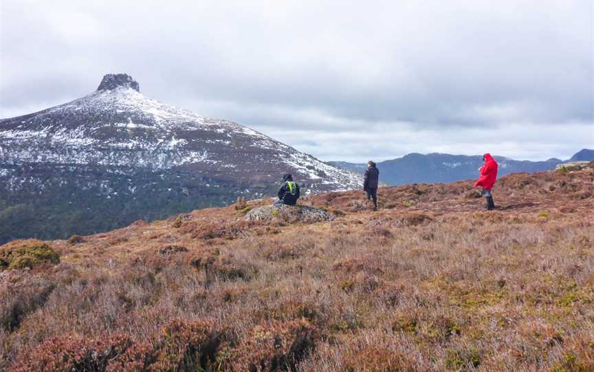 Peak Potential Adventures - Six Foot Track Trek, Charmhaven, NSW