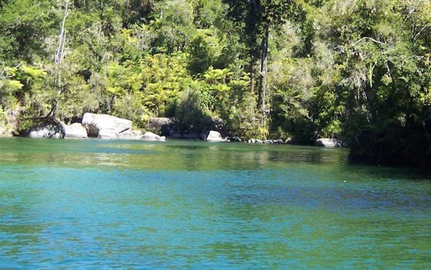 Abel Tasman Guides, Elaine Bay, New Zealand