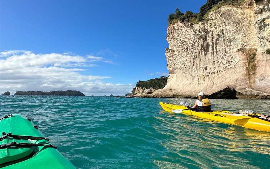 Cathedral Cove Kayak Tours, Hahei, New Zealand