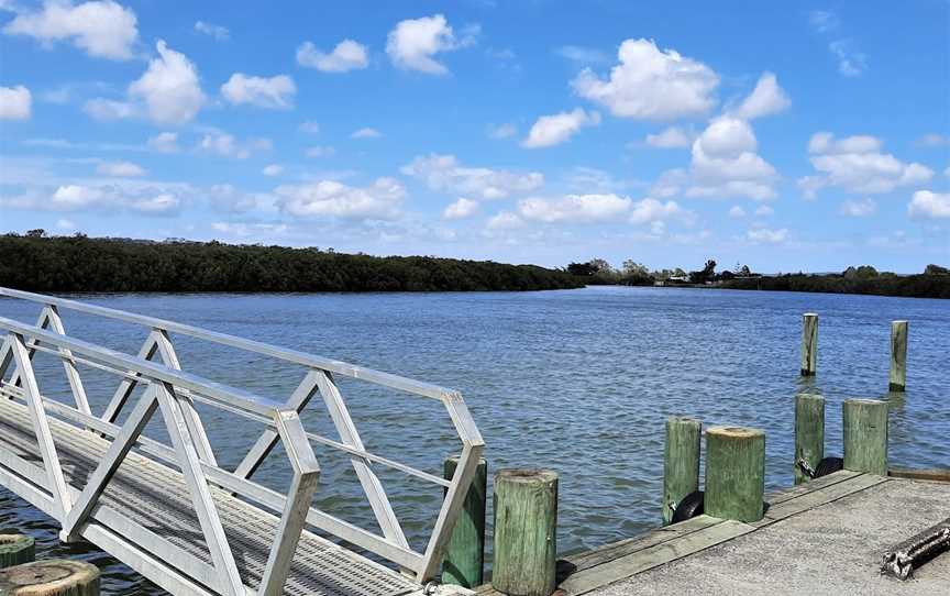 Kaipara Cruise, Helensville, New Zealand