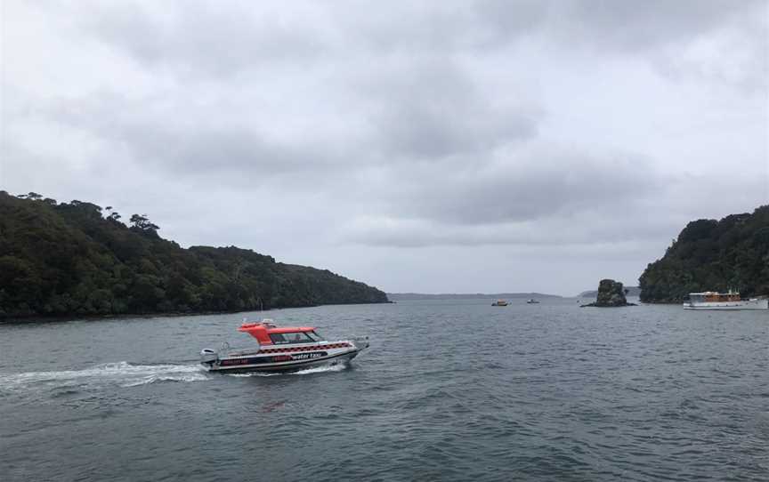 Seaview Water Taxi, Oban, New Zealand