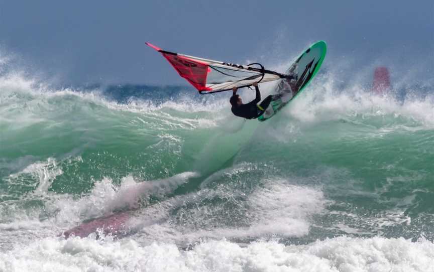 Windsurf Wave Sailing - Taranaki Wave Classic