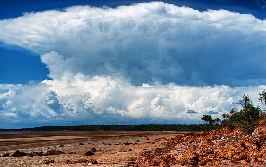 Hector cloud from Gunn Point.jpg