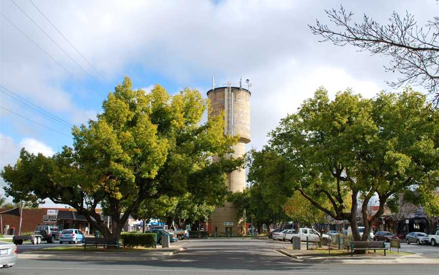 Mooroopna Main Street.JPG