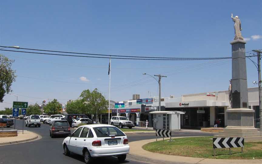 YarrawongaStreetscape.JPG