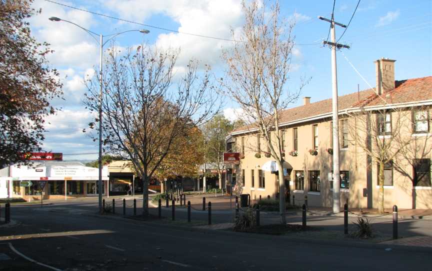 Leongatha McCartin Street.jpg