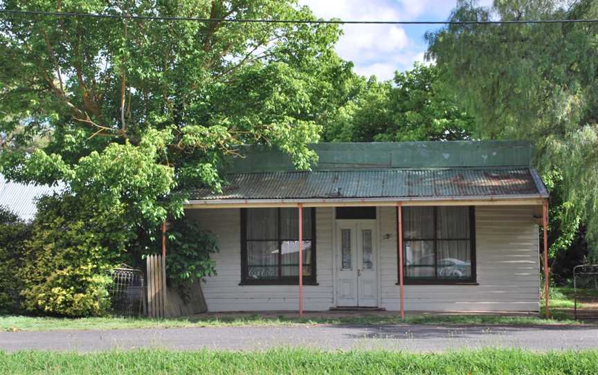 Darraweit Guim General Store