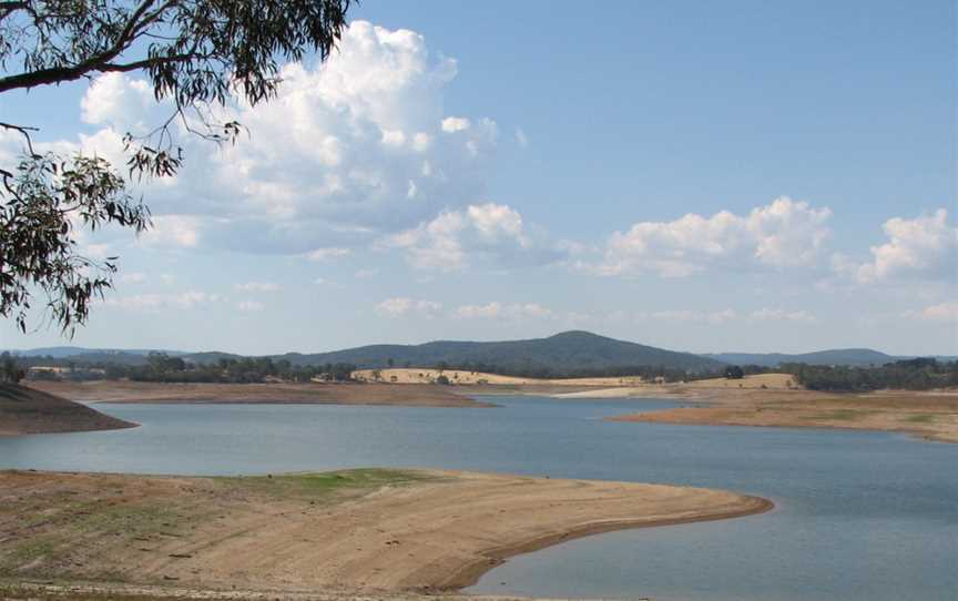 Sugarloaf Reservoir.jpg