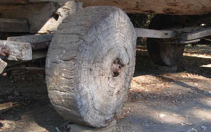 Log Wagon Harrietville Vic