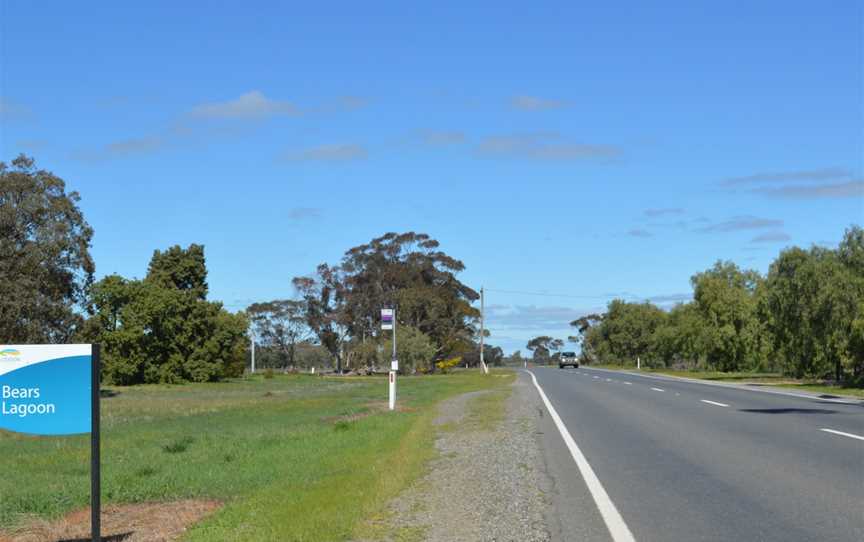 Bears Lagoon Town Entry Sign.JPG