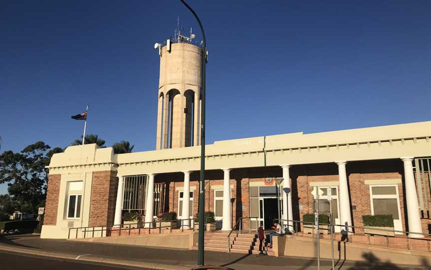 Longreach Shire Hall(withwatertowerinthebackground) C2019