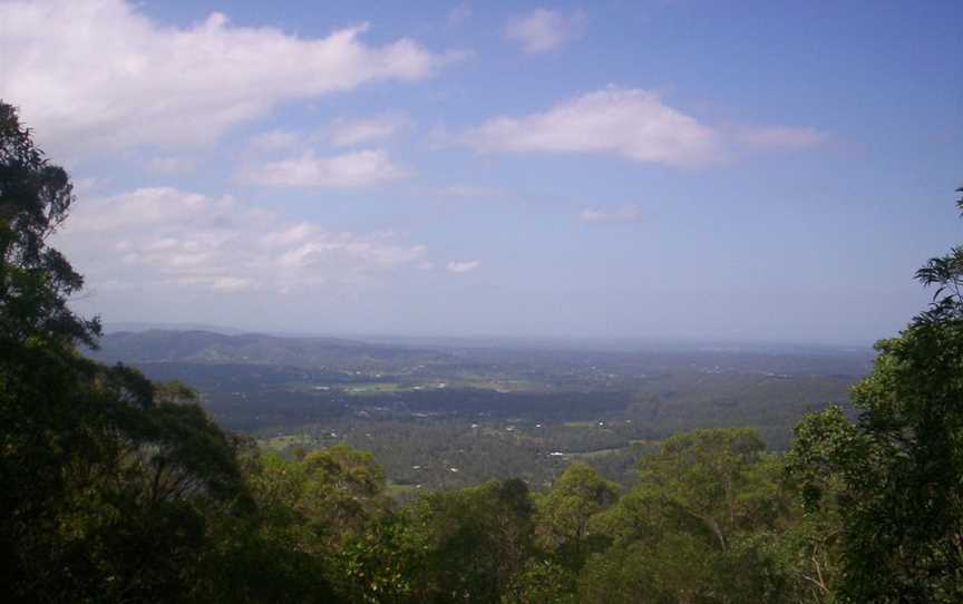 Lookingtowards Glass House Mountainsfrom Camp Mountain