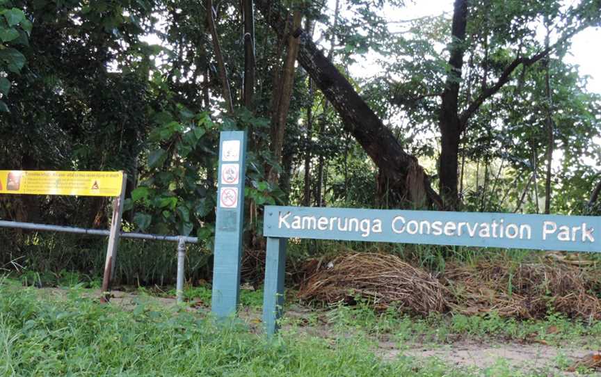 Kamerunga Conservation Parkbesidethe Barron Riverwithcrocodilewarningsign CKamerunga C201801