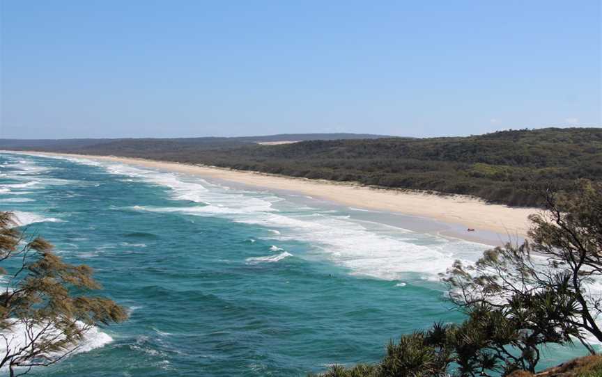 Viewof Main Beachfrom Point Lookout( North Stradbroke Island)