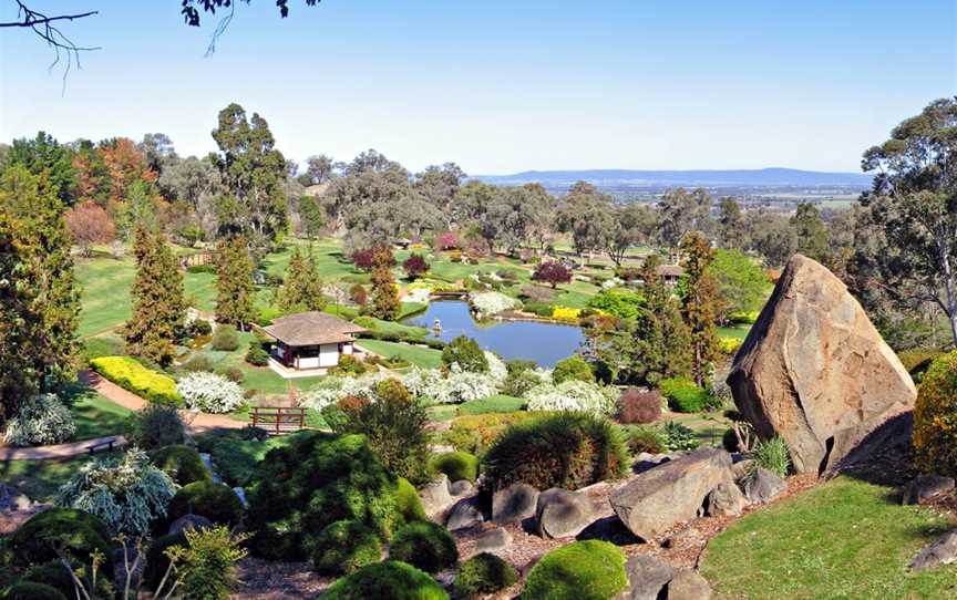 07.Japanese Garden Pano CCowra CN SW C22.09.2006