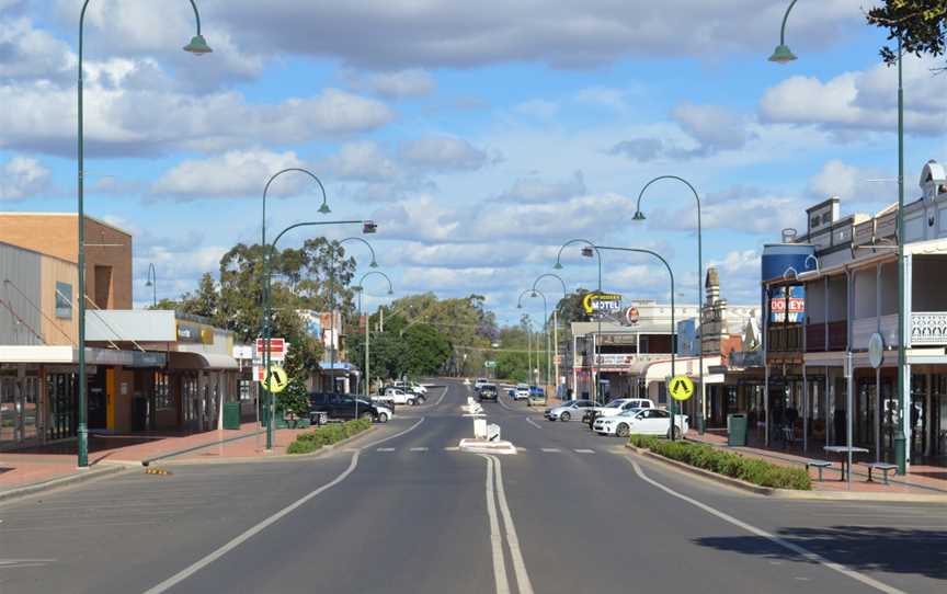 Cobar Main Street 001.JPG