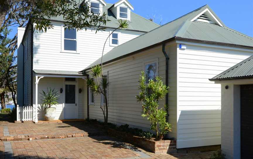 (1) Christina Steadhouse Watsons Bay