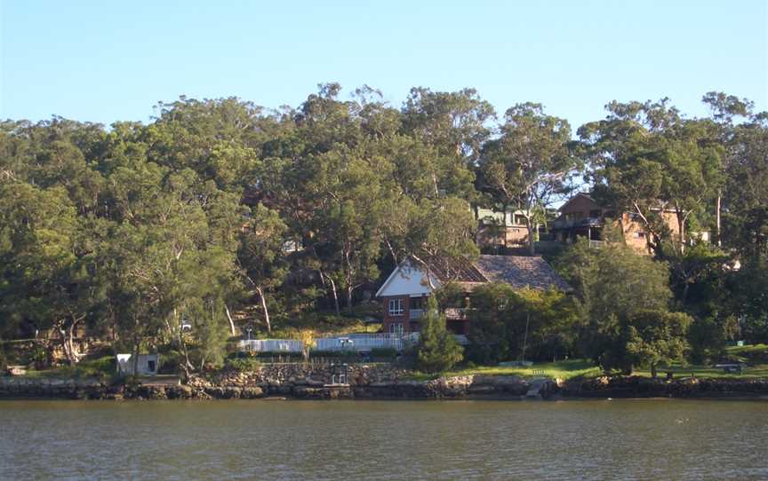 Sandy Point Georges River.JPG