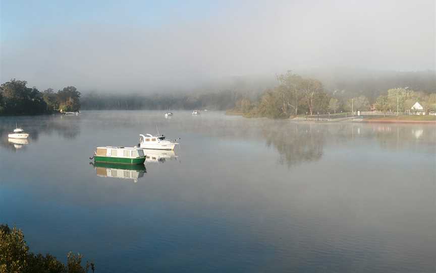 Nelligen CN SW Early Morning Mist CPanorama C25.9.2008