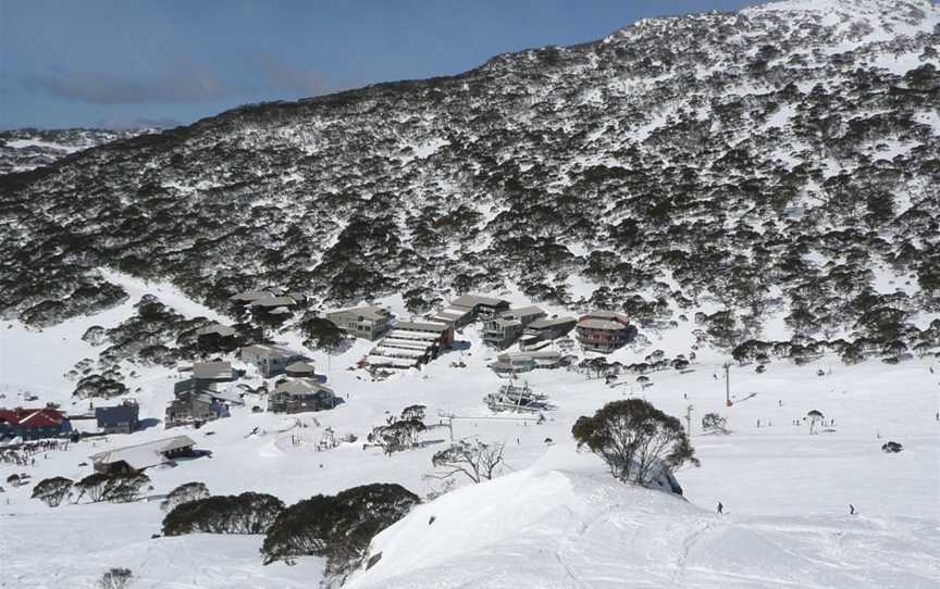 Charlotte Pass Villagein August