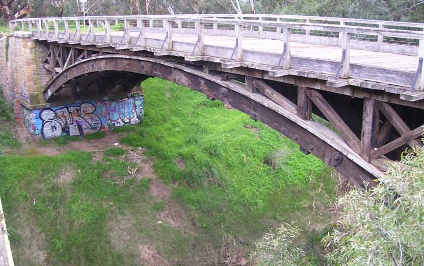 Angle Vale Bridge South Australia.jpg