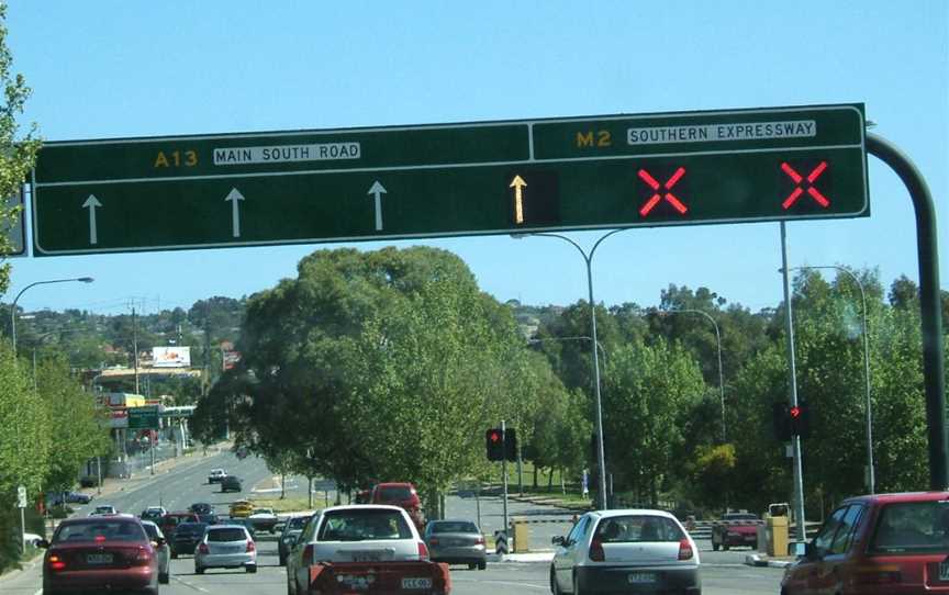 Southern expressway entrance, bedford pk.jpg