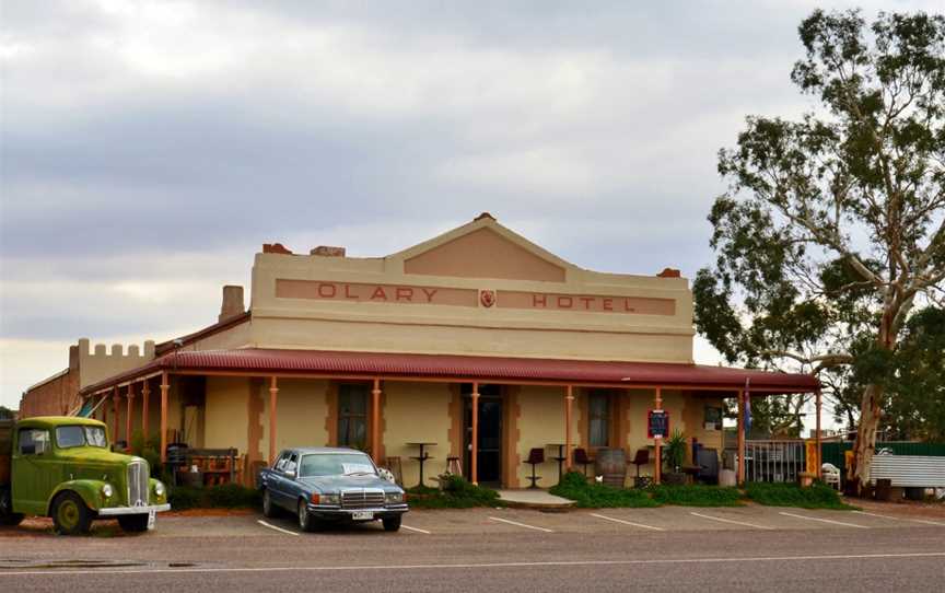 Olary Hotel, 2017 (01).jpg