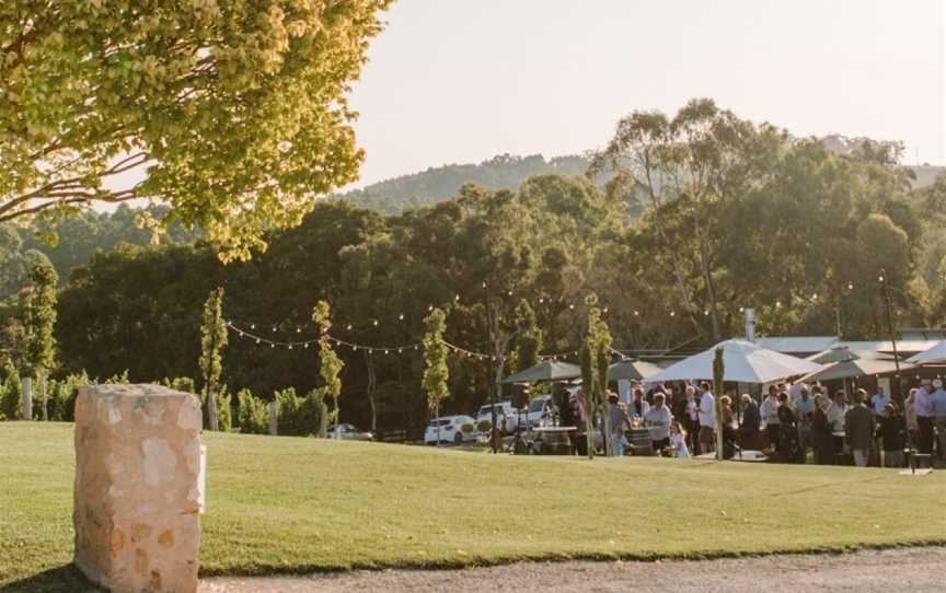 Karrawatta, Wineries in Meadows