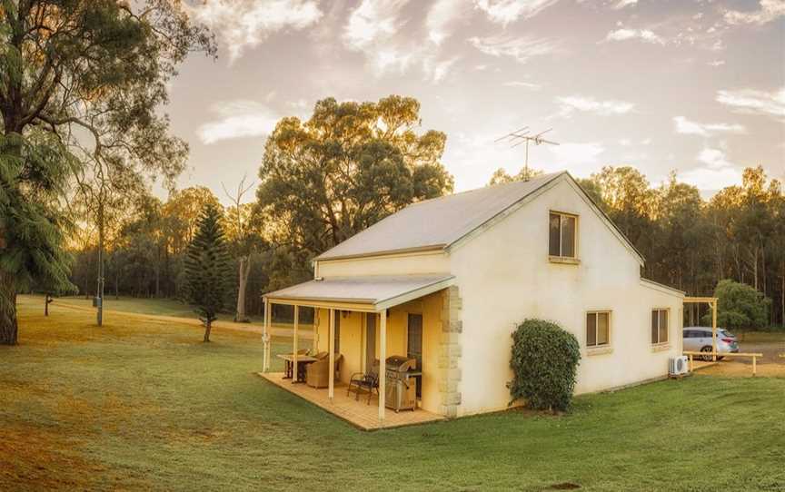 Madigan Vineyard, Wineries in Rothbury