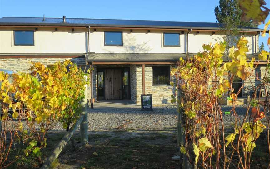 Immigrant's Vineyard, Alexandra, New Zealand