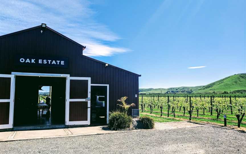 Oak Estate Wines, Bridge Pa, New Zealand