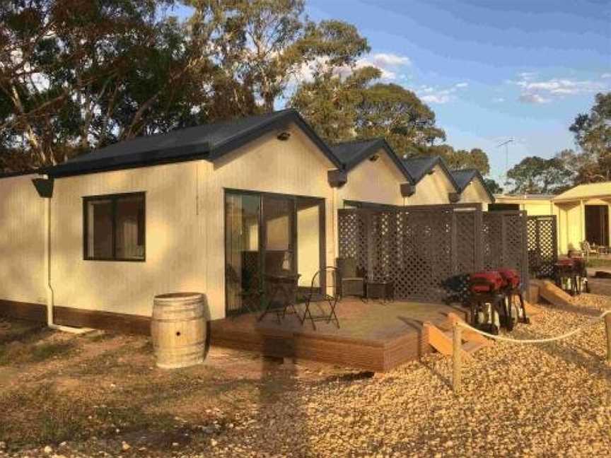 Coonawarra Ensuite Unit A, Glenroy, SA