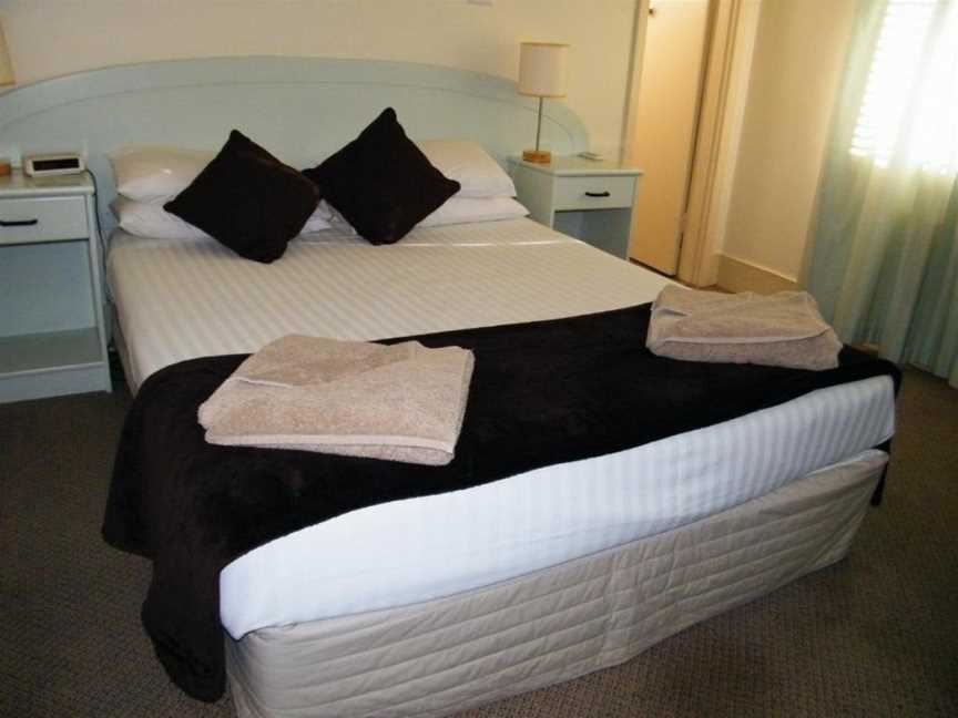 Grand Tasman Hotel, Accommodation in Port Lincoln