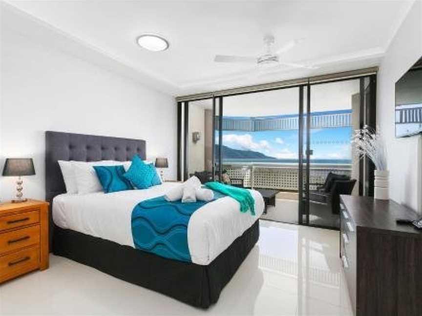 Cairns Luxury Waterfront Apartment, Cairns, QLD