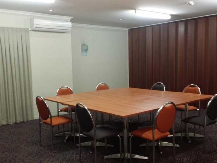 TOWN & COUNTRY MOTEL & RESTAURANT, Nerang, QLD