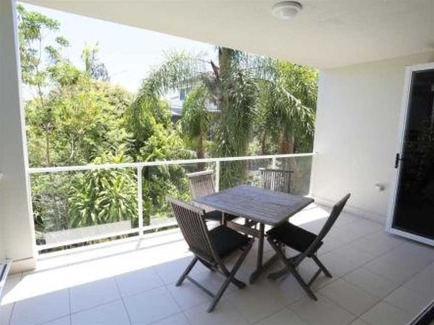 Delightful family apartment in modern complex, Sunshine Beach, QLD