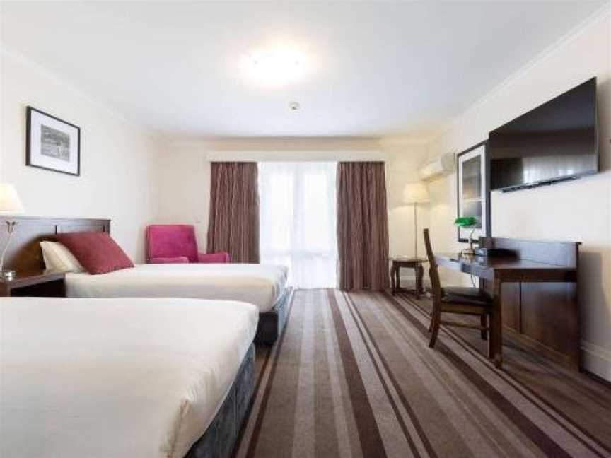 Mercure Canberra, Accommodation in Braddon