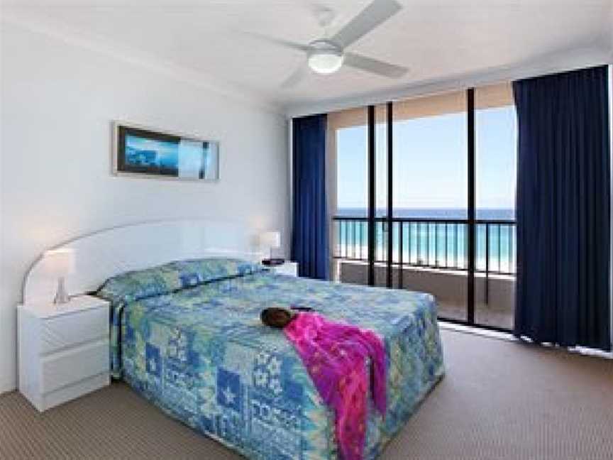 Southern Cross Beachfront Holiday Apartments, Burleigh Heads, QLD