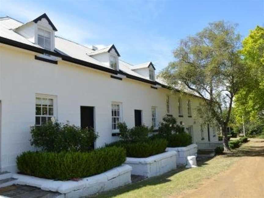 Lythgo's Row Colonial Cottages, Pontville, TAS