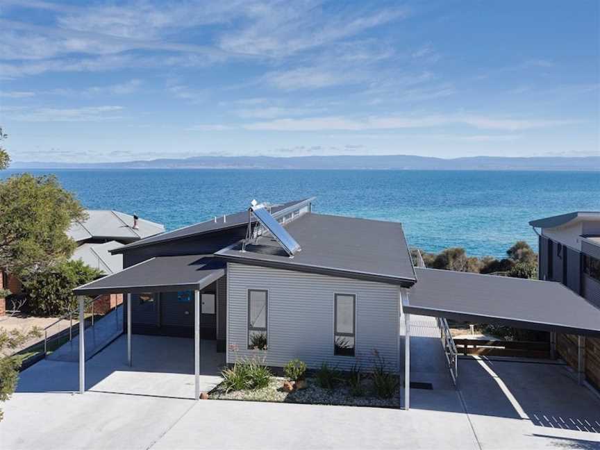 Whale Watcher 1, Coles Bay, TAS