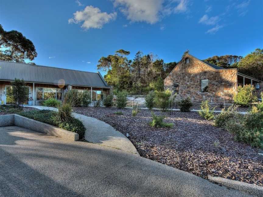 Freycinet Stone Studio 6, Coles Bay, TAS