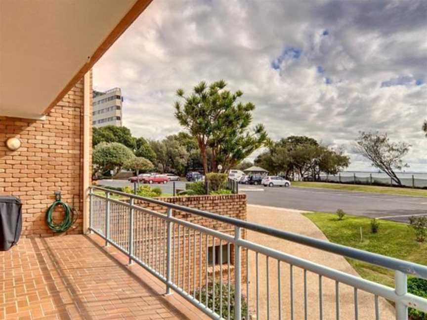 Illawong Inn 2 - Two Bedroom Unit on Mooloolaba Spit, Accommodation in Mooloolaba