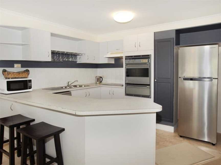 Beachport 14 - Newly Renovated 2 Bedroom Apt on Parkyn Parade with Aircon, Mooloolaba, QLD