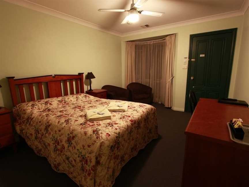 Miranda Lodge, Downer, ACT